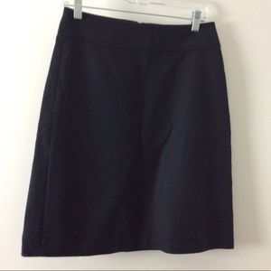 Banana Republic Skirt Size 4 Stretch Black Solid